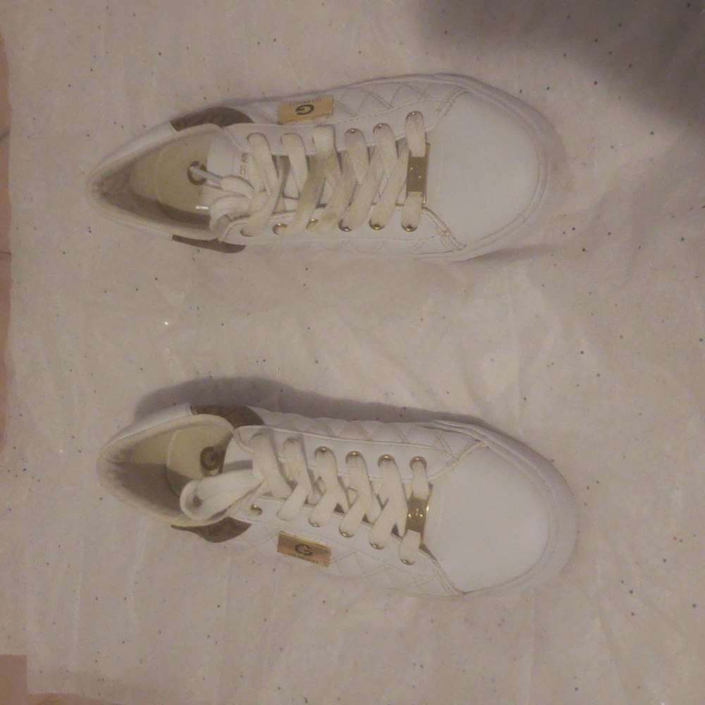 Guess NameBrand Shoes